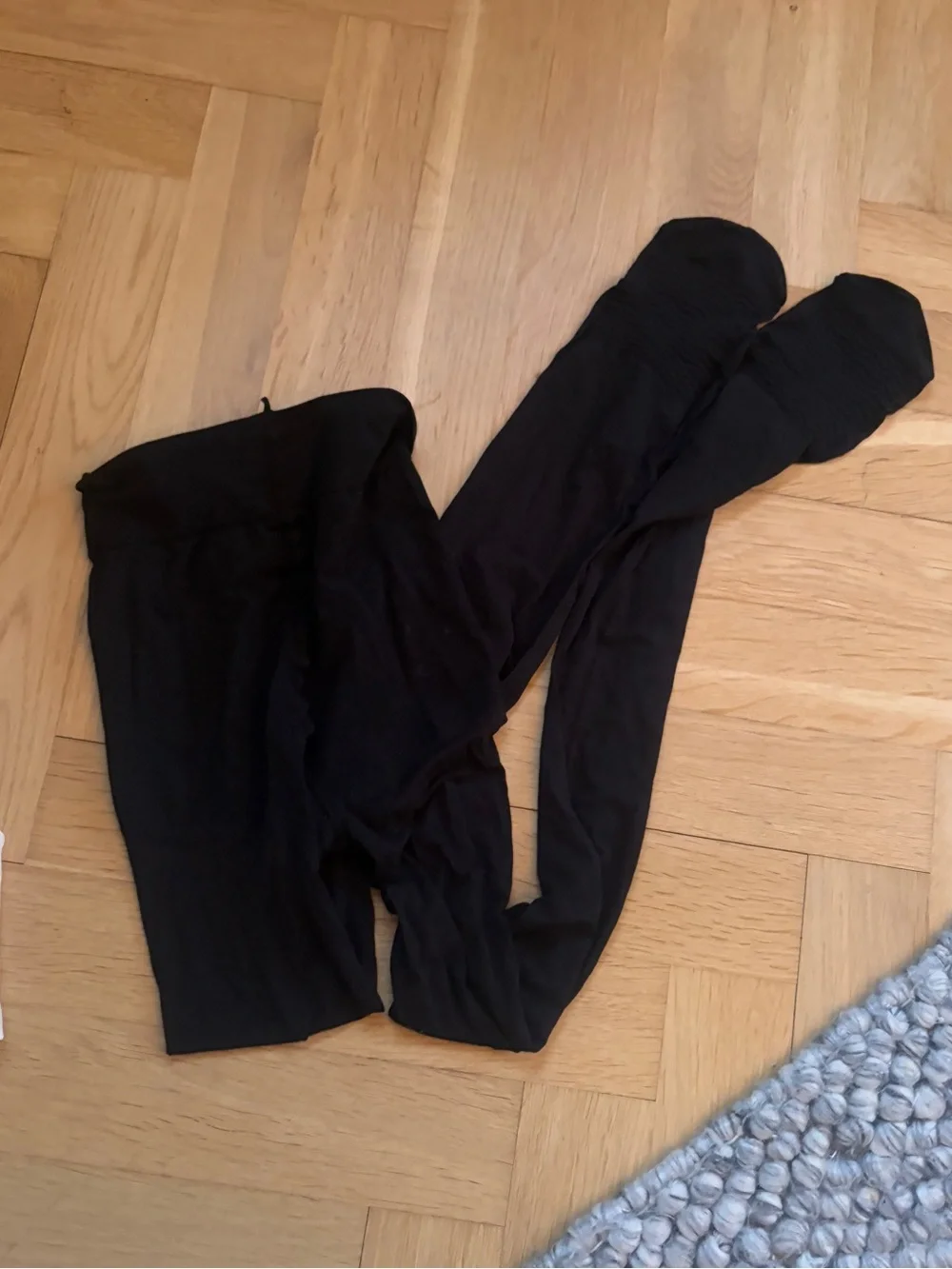 NWOT Natori black tights